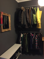 Lade das Bild in den Galerie-Viewer, U-Form Garderobenstange Edelstahl als Wandgarderobe