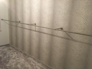 Harbour 3 - extra lange Garderobenstange in XXL für Wand zu Wand